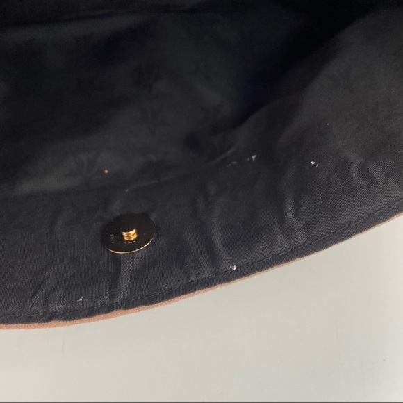 Primadonna Collection Mauve Rose Microsuede Magnetic Closure Clutch Purse - Picture 6 of 10